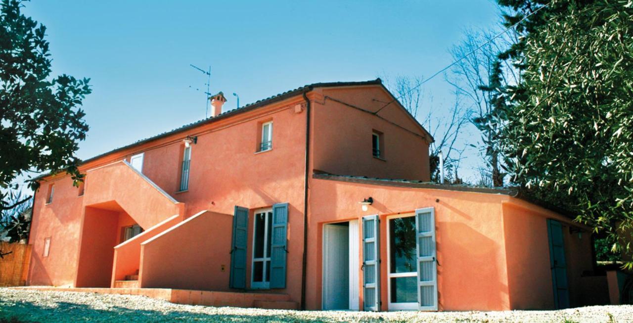 Villa Sant'Elena Morro dʼAlba Kültér fotó