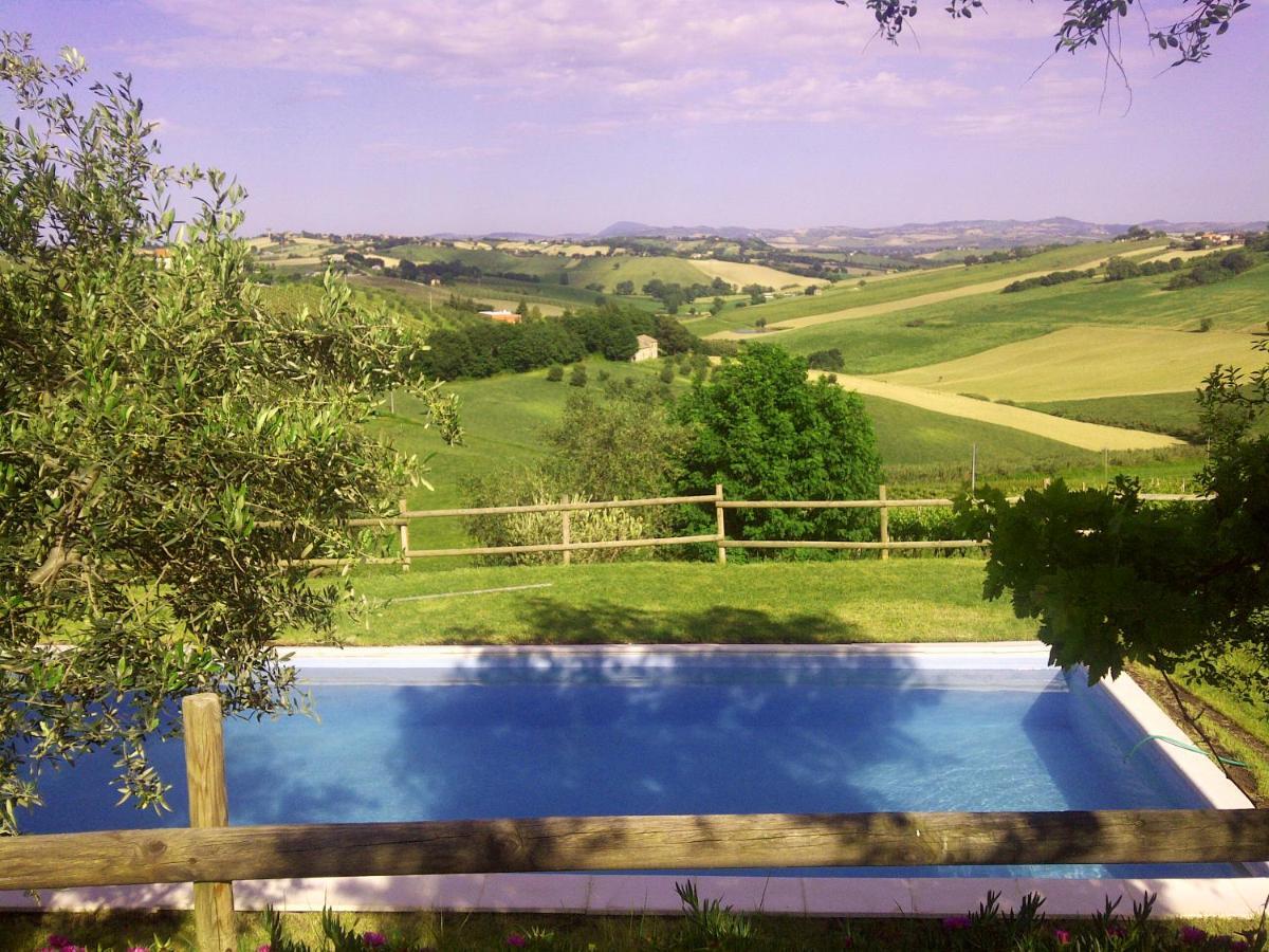 Villa Sant'Elena Morro dʼAlba Kültér fotó